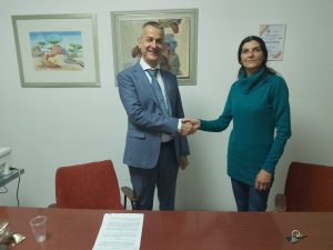 Read more about the article Посета на Претседателот на Комисијата на Агенцијата за електронски комуникации Орце Симов на  Националната установа – Центар за култура „ Бели мугри“ Кочани